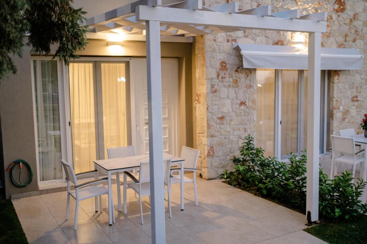Villa casale Nikiti  Exterior foto