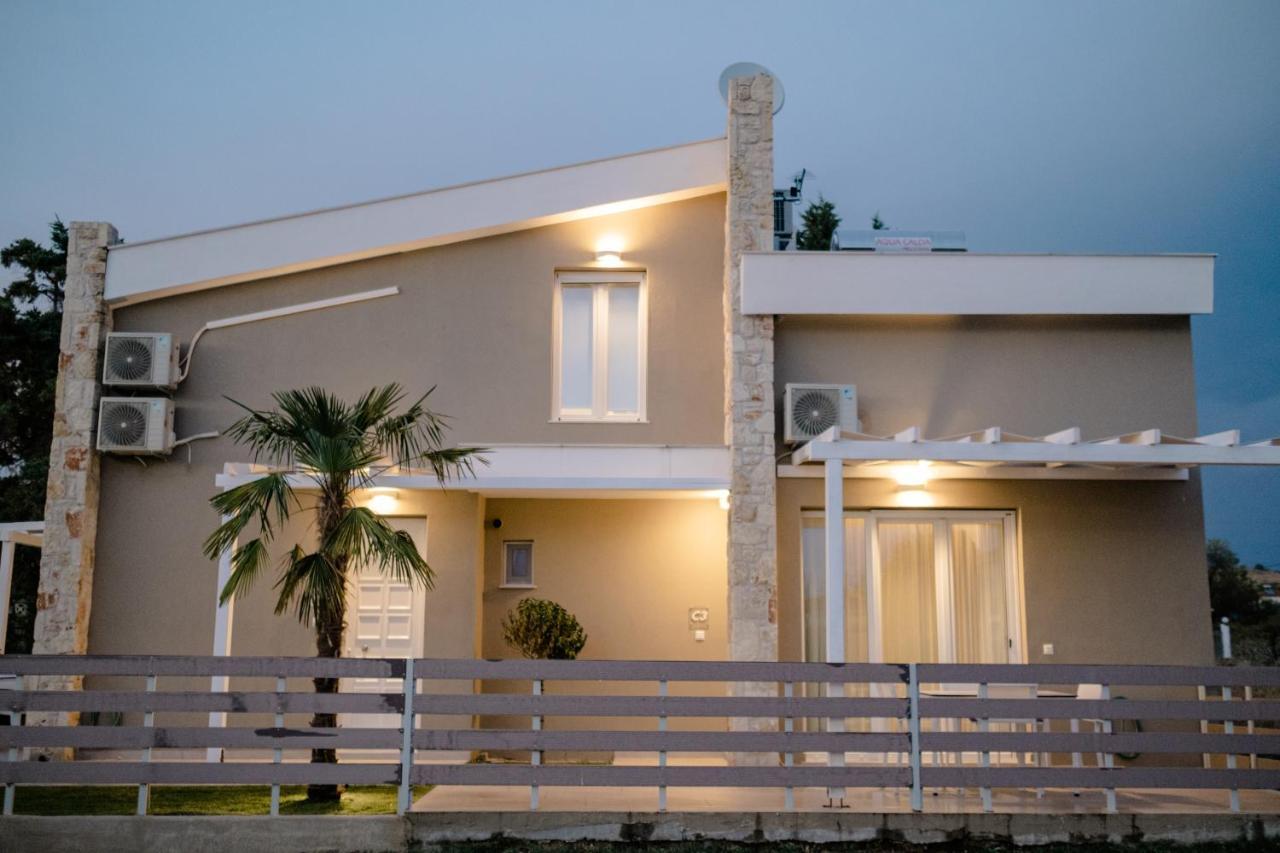 Villa casale Nikiti  Exterior foto